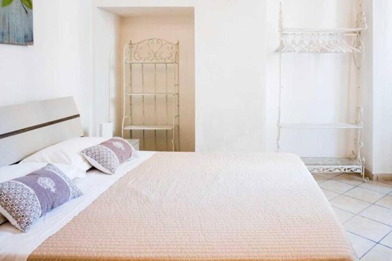 Cuore Di Puglia - Heart Of Apulia - Via Luigi Indelli 48 - Monopoli Exterior foto